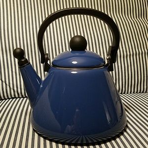 Le Creuset Kettle